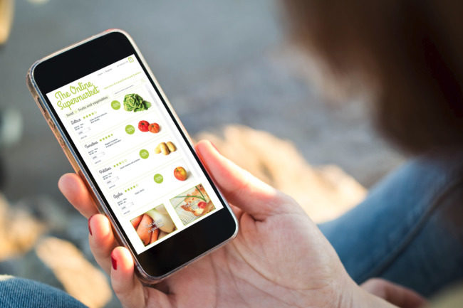 Shopping for groceries online using a mobile phone