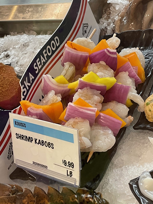 raw-seafood-kabobs-packaged-in-grocery-store